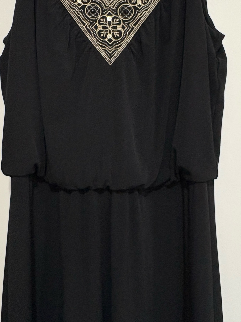 White House Black Market Beaded V-Neck Dress XS - Picture 7 of 9